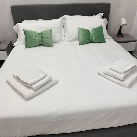 La Corte Dei Decumani Гостевой дом Неаполь